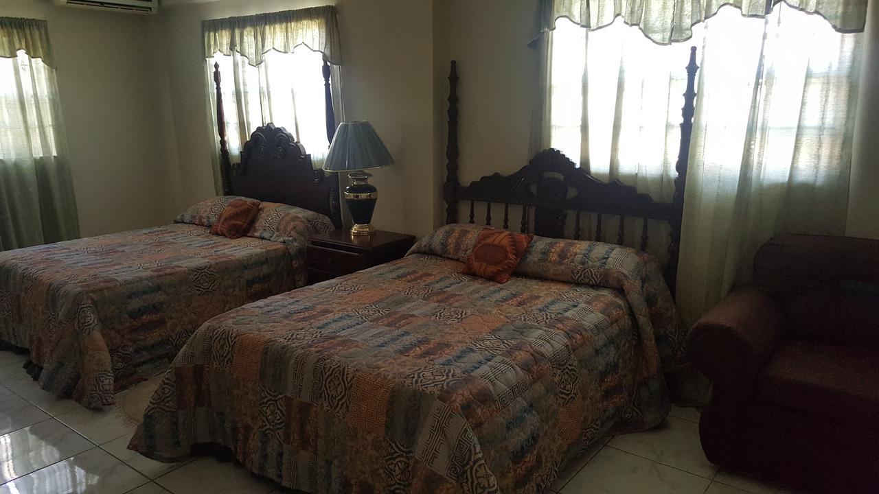 The Royal Kensington Villa Montego Bay Kültér fotó